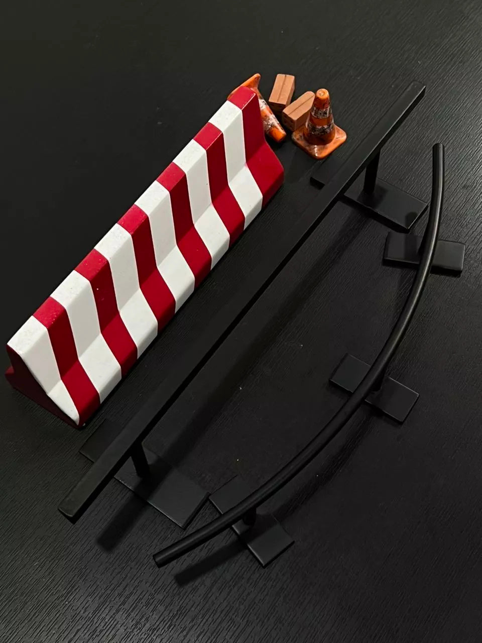 Dải Phân Cách Mô Hình Barrier Sleek Fingerboard Việt Nam RLC